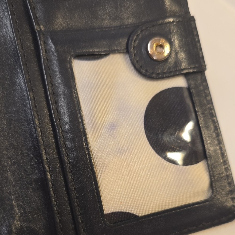 kate spade Black Leather Zip Coin Pouch with Polka Dot Lining - Picture 3 of 6
